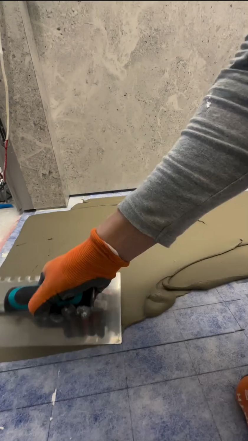 瓷砖师傅手艺区别大吗知乎视频(瓷砖师傅手艺区别大吗知乎视频下载)